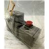 Image 3 : Moog #J661B103A Valve