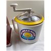 Image 2 : Nostalgia Slush Machine and Vintage Ice Cream Maker