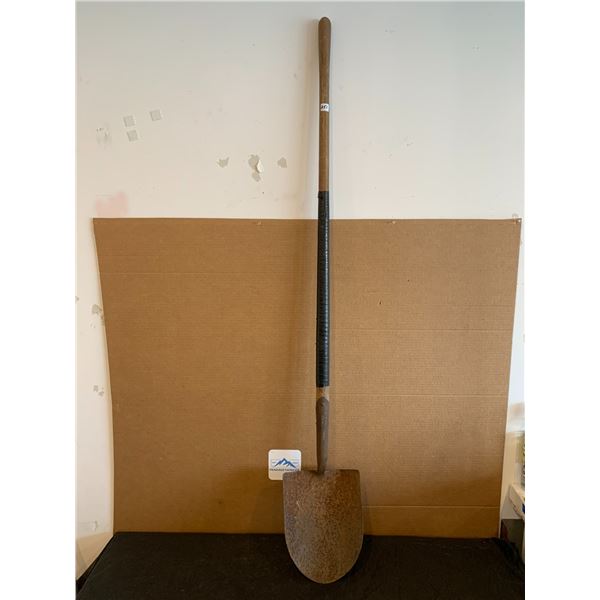 Spade Shovel