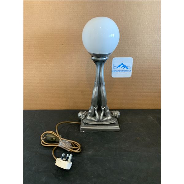 Lamp Grey 2 Ladies Holding Light Shade With Feet Euro Plug