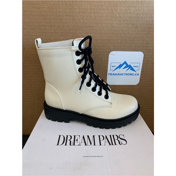 Dream Pairs Doc Martin Style Boots White Size 8.5 Womens
