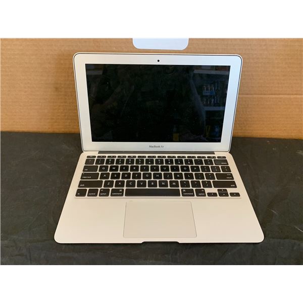 Apple Macbook Air 11 Inch A1370 - For Parts