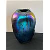 Image 1 : Abstract Iridescent Vase