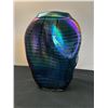Image 3 : Abstract Iridescent Vase