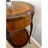 Image 4 : Vintage French Style Accent Table