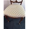 Image 2 : Vintage Upholstered Chair