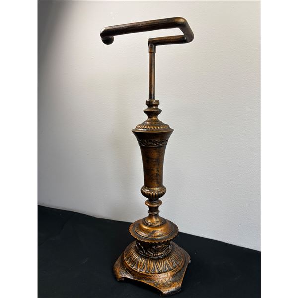 Ornate Toilet Paper Holder