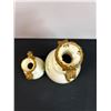 Image 3 : Porcelain Ewers