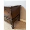 Image 3 : The Honderich Cedar Chest