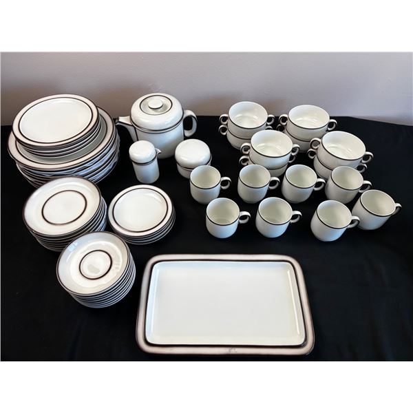 "Thomas" Germany Dishware Set