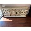 Image 1 : "Antique Oak" Buffet