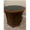 Image 5 : Octagonal Side Table
