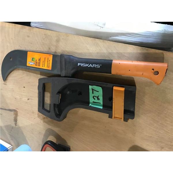 Fiskars Brush Cutter