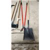 Image 2 : MIsc. Garden Tools, Rake, Trimmer, Shovel, Broom
