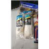 Image 2 : 2 Leaf Claws,Hooks, Nylon Rope and 50'