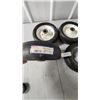 Image 2 : 4 Small Tires