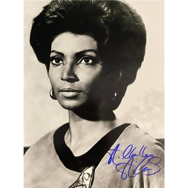Star Trek Nichelle Nichols signed photo