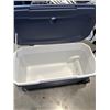 Image 2 : LARGE COLEMAN COOLER