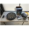 Image 1 : PUMP AND DART BOARD