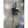 Image 2 : ELECTRIC EDGE TRIMMER AND HEDGE TRIMMER