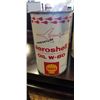 Image 2 : 5 FULL CANS OF SHELL OIL AND 1 ENGINE TREATMENT