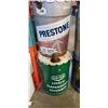 Image 2 : 4 LARGE VINTAGE OIL CANS EMPTY