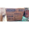 Image 2 : CASE OF RONCO VINYL GLOVES, SIZE MEDIUM