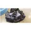 Image 1 : VAUGHN HOCKEY GEAR IN BAG