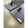Image 2 : 2 ANGLED ROOF MOUNT FLAG POLE BASES