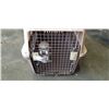 Image 2 : PET CARRIER WITH FEEDER