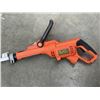 Image 2 : BLACK AND DECKER ELECTRIC YARD TRIMMER