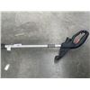 Image 2 : 2 ELECTRIC YARD TRIMMERS, BALCK AND DECKER AND HOMELITE