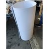 Image 1 : 5 NEW 4X8FT WESTROCK WHITE PAPER BOARD PANELLING, 48 CALIPER THICKNESS, RIDGID BOARD WHITE