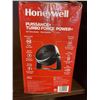 Image 2 : HONEYWELL 8 SUPER TECH FAN - TESTED WORKING