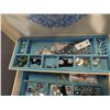Image 2 : JEWELRY BOX WITH CONTENTS