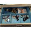 Image 3 : JEWELRY BOX WITH CONTENTS