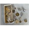 Image 1 : TRAY OF PENDANTS