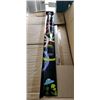 Image 2 : NEW GREEN AND RED 22" GLOW NECKLACES, APPROX 100 PACKS, 2PER, 200 APPROX TOTAL