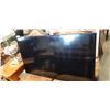 Image 2 : SAMSUNG 50" TV WITH WALL BRACKET