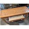 Image 3 : OAK HALL TABLE WITH DRAWER
