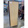 Image 3 : 6FT MODERN DISPLAY SHELF