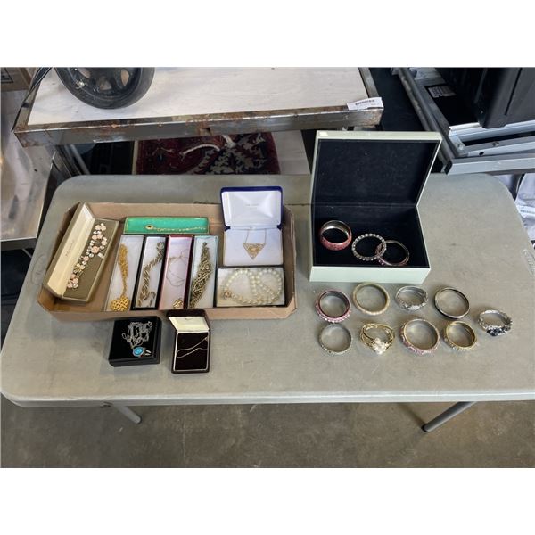 10 NECKLACES AND BOX OF BRACELETS/BENGALS