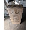 Image 3 : VIVO 4 WHEEL BLACK PET STROLLER