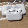 Image 2 : 3 APPLE AIRPOD SETS, ASSORTED, LOST PROPERTY