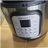 Image 2 : INSTANT POT DUO CRISP WITH AIR FRYER 7.6 L - TESTED WORKING, RETAIL $299