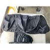 Image 2 : COWBOY HARD HAT, KLEIN GELL KNEE PADS AND CANVAS TOTE BAG