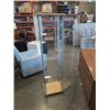 Image 2 : IKEA GLASS DISPLAY CABINET 6FT