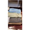 Image 2 : ASSORTED JEANS AND PANTS