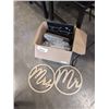Image 2 : LOT OF HOME DECOR SIGNS AND SIGN DISPLAY STAND