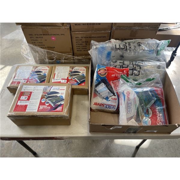 LARGE LOT OF SPAVE SAVER VACUUM SEAL STORAGE BAGS